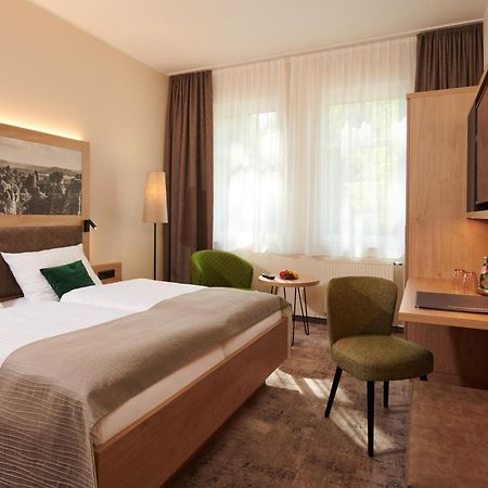 Parkhotel Neustadt 노이슈타트 인 작센 외부 사진