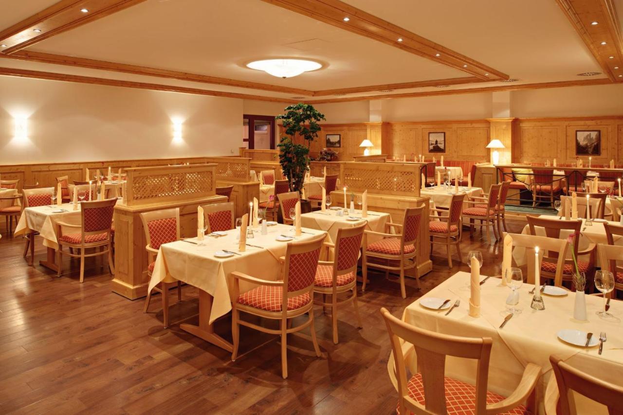 Parkhotel Neustadt 노이슈타트 인 작센 외부 사진