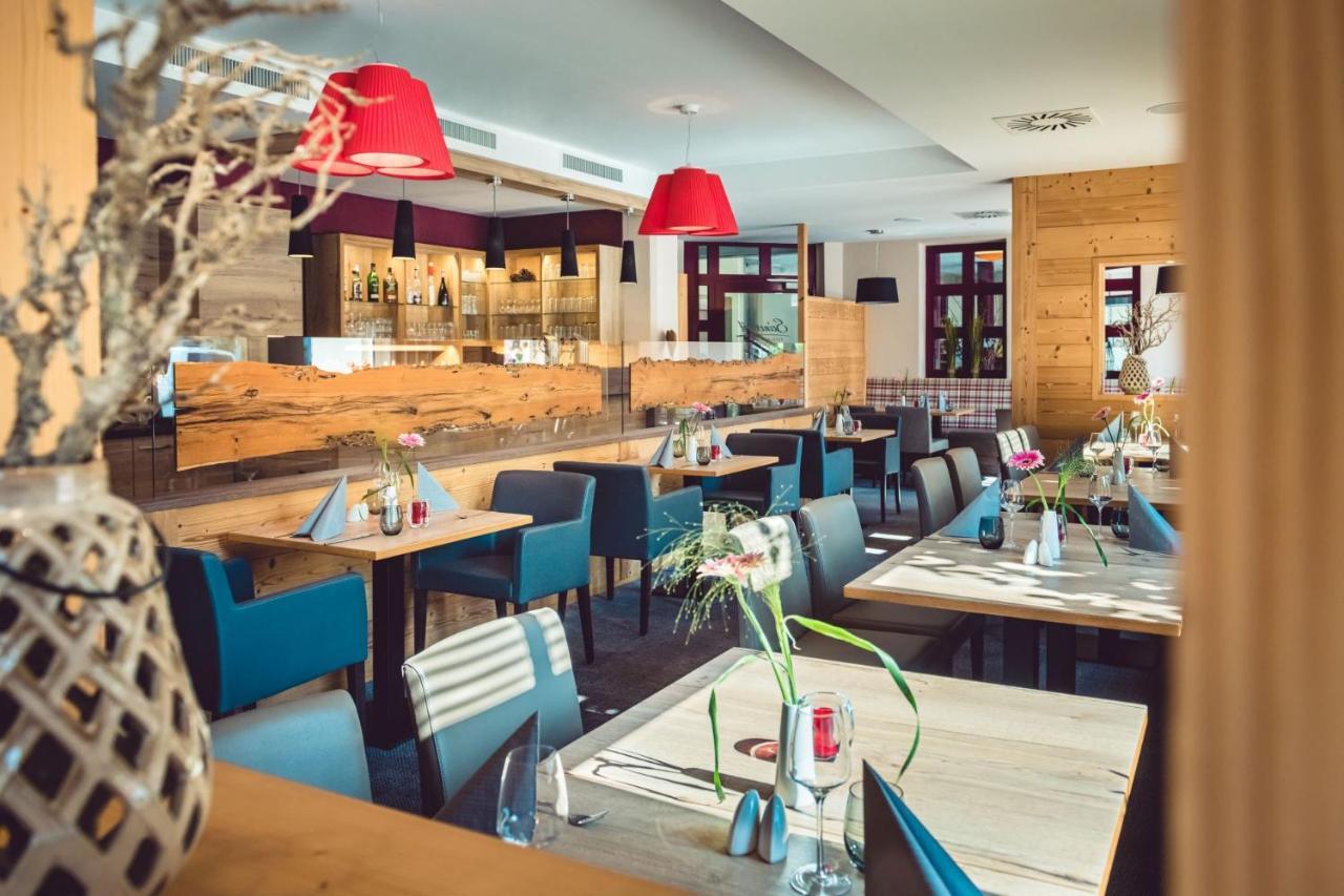 Parkhotel Neustadt 노이슈타트 인 작센 외부 사진