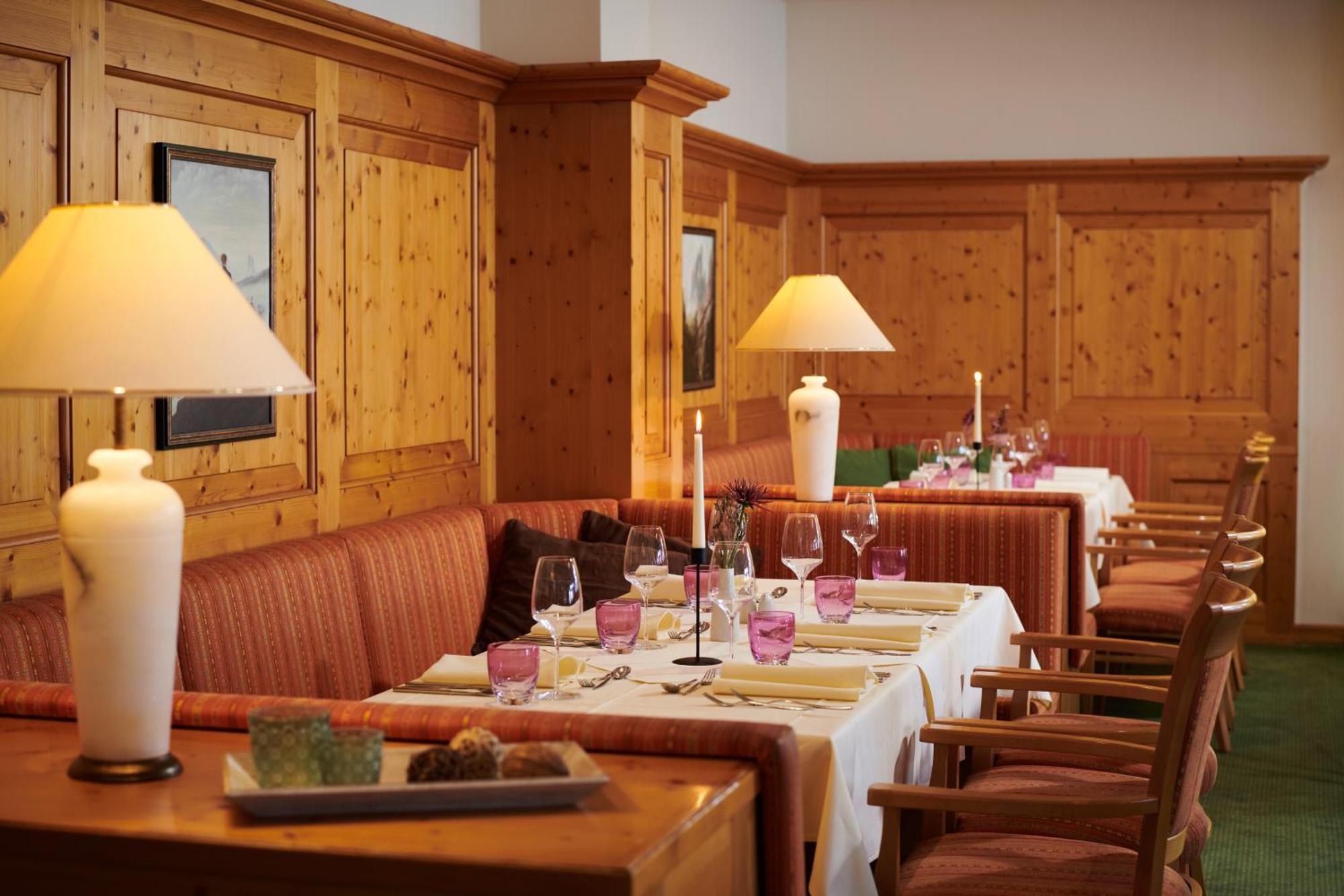 Parkhotel Neustadt 노이슈타트 인 작센 외부 사진